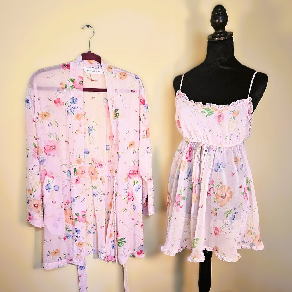 VS Vintage 2 pc Pink Floral Chiffon Babydoll and Robe Set
